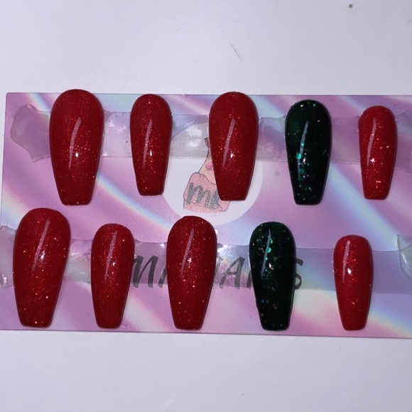 Christmas Press On Nails - Picture 2 of 2